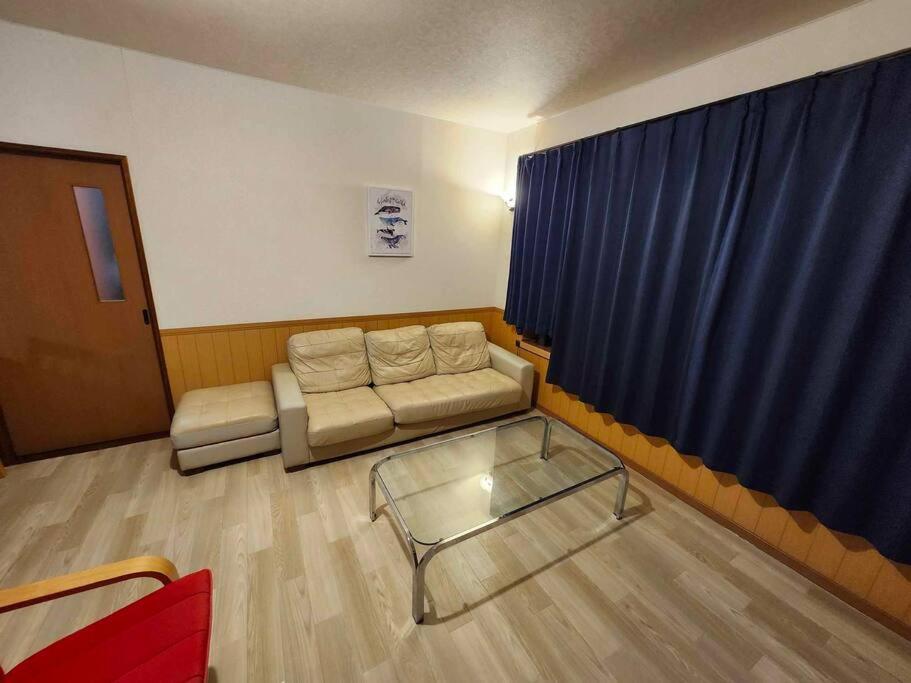 蒼い家温泉付貸別荘cozy Blue House Onsen Hot Spring Shiraoi Exteriér fotografie