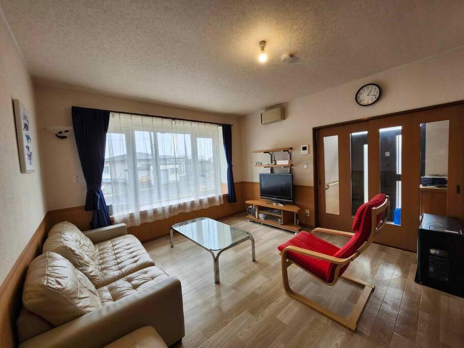 蒼い家温泉付貸別荘cozy Blue House Onsen Hot Spring Shiraoi Exteriér fotografie